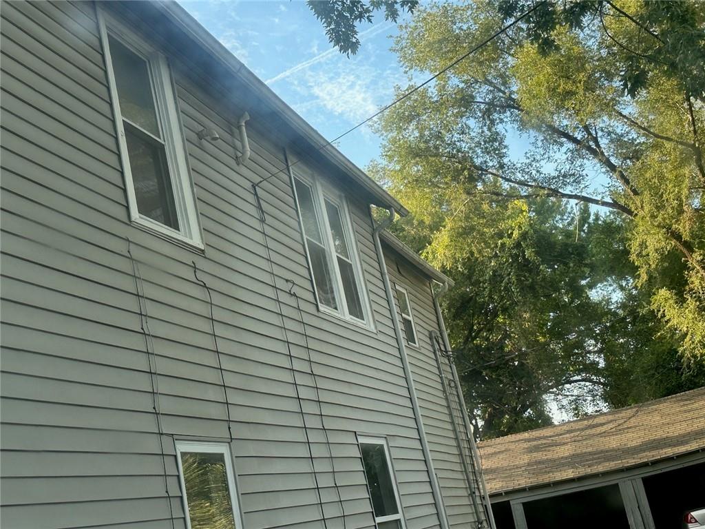 1708 metropolitian Avenue