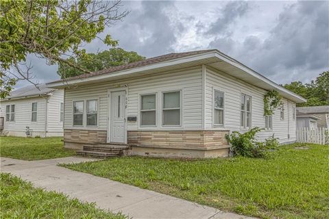 602 N Grand Street, Pittsburg, KS 66762 - MLS#: 2557276