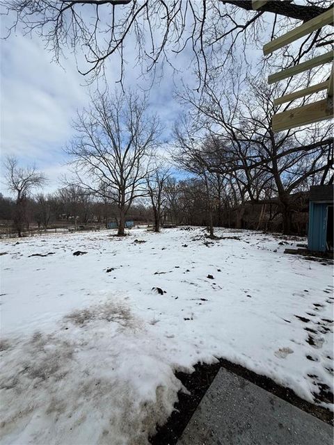 6606 E 103rd Street Kansas City MO 64138