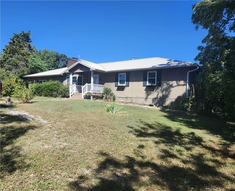Photo of 36405 Hedge Lane Road, Paola, KS 66071 (MLS # 2640496)