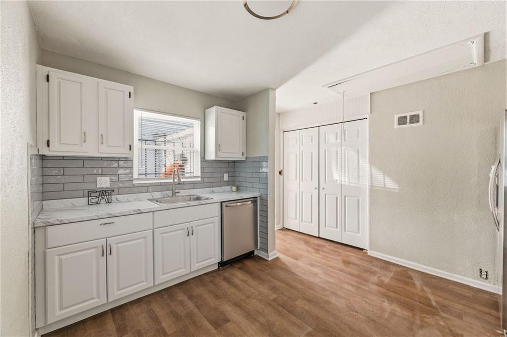 2300 E 55th Street