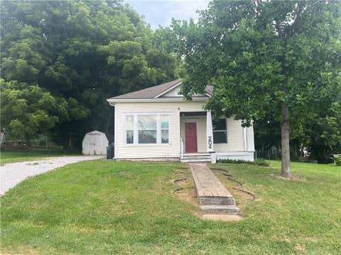 204 5th Avenue S, Greenwood, MO 64034 - #: 2629653