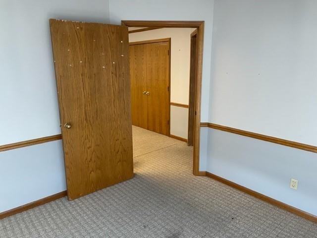 St Joseph, Missouri 64506, United States, ,Residential,Pending,73155