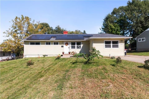 Photo of 203 SW MCCLENDON Drive, Lees Summit, MO 64081 (MLS # 2646708)