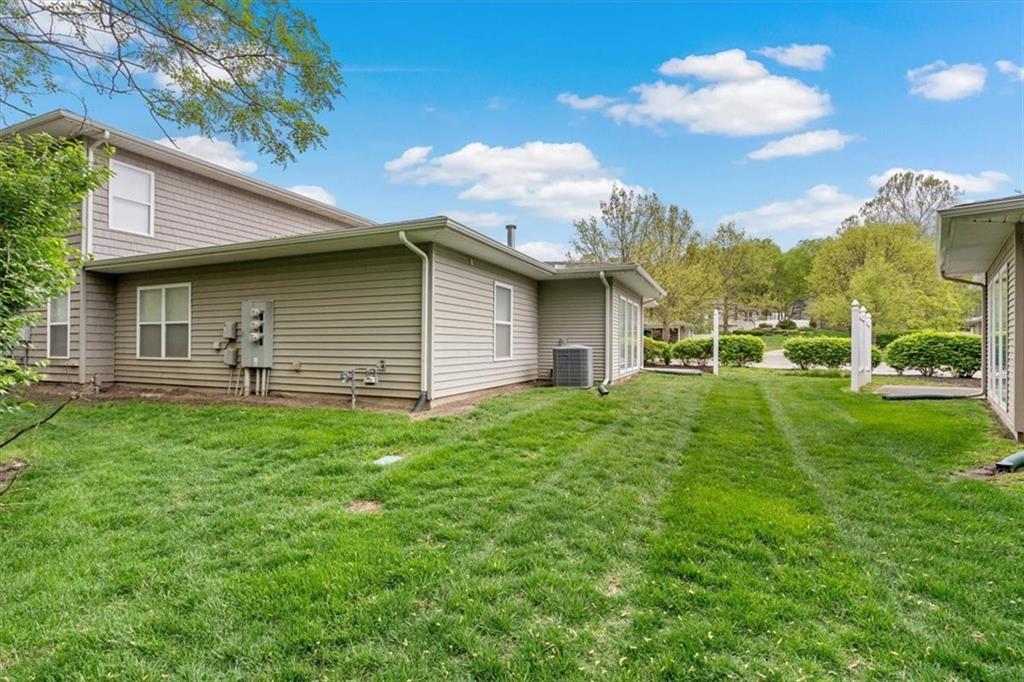 386 N Clayview Drive