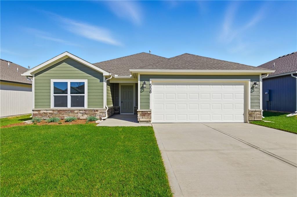 558 W Fountain Street