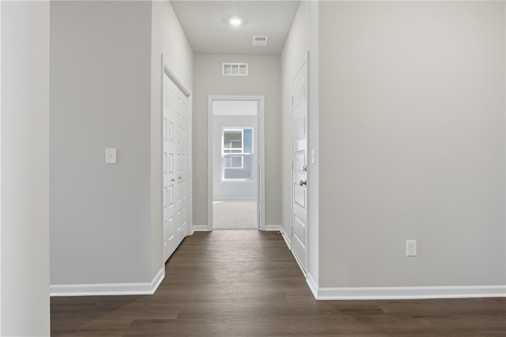 558 W Fountain Street