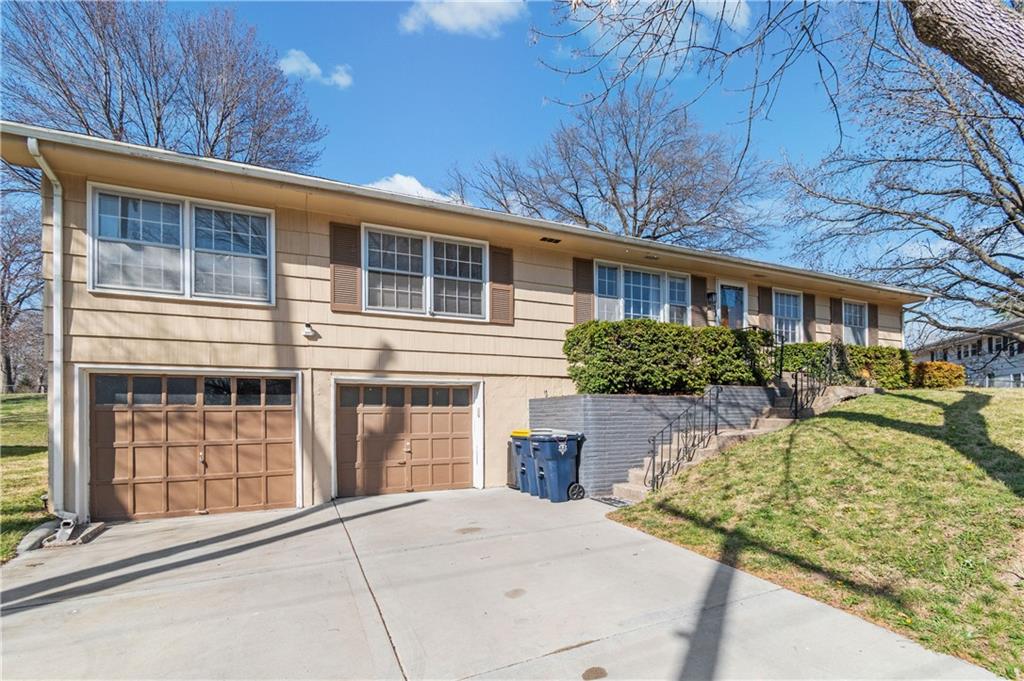 3432 NE 46TH Street