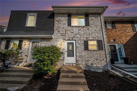8602 W 84th Terrace Overland Park KS 66212