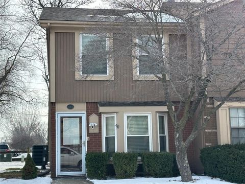 719 SW Liggett Road A Blue Springs MO 64015