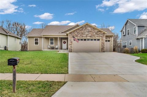 211 Hillside Drive Baldwin City KS 66006