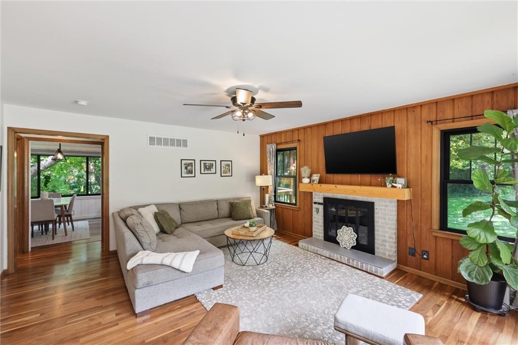 6311 Sherwood Lane