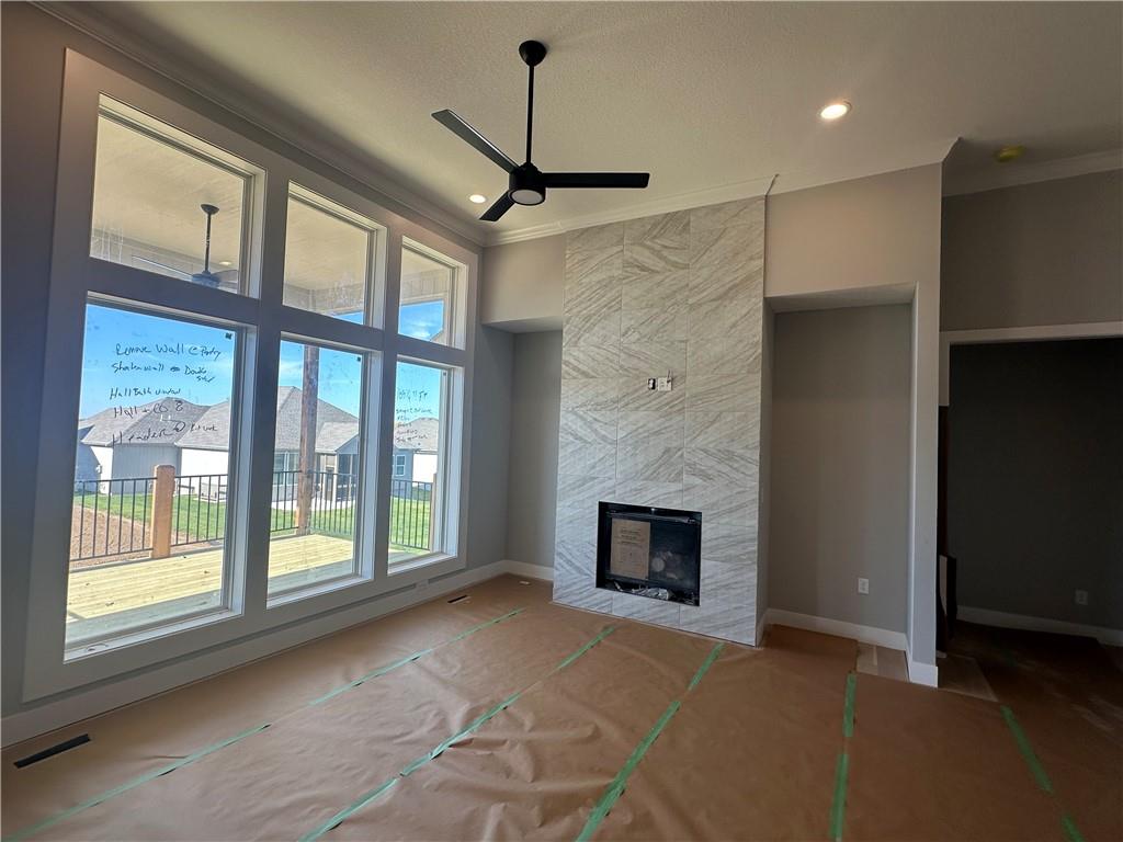 7040 NW Forest Lakes Drive