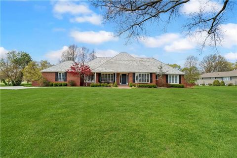 8544 Roe Avenue Prairie Village KS 66207