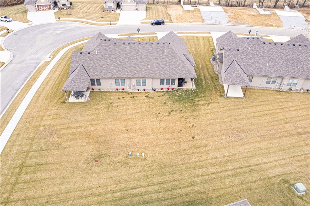 St Joseph, Missouri 64506, United States, 2 Bedrooms Bedrooms, ,2 BathroomsBathrooms,Residential,Pending,24491