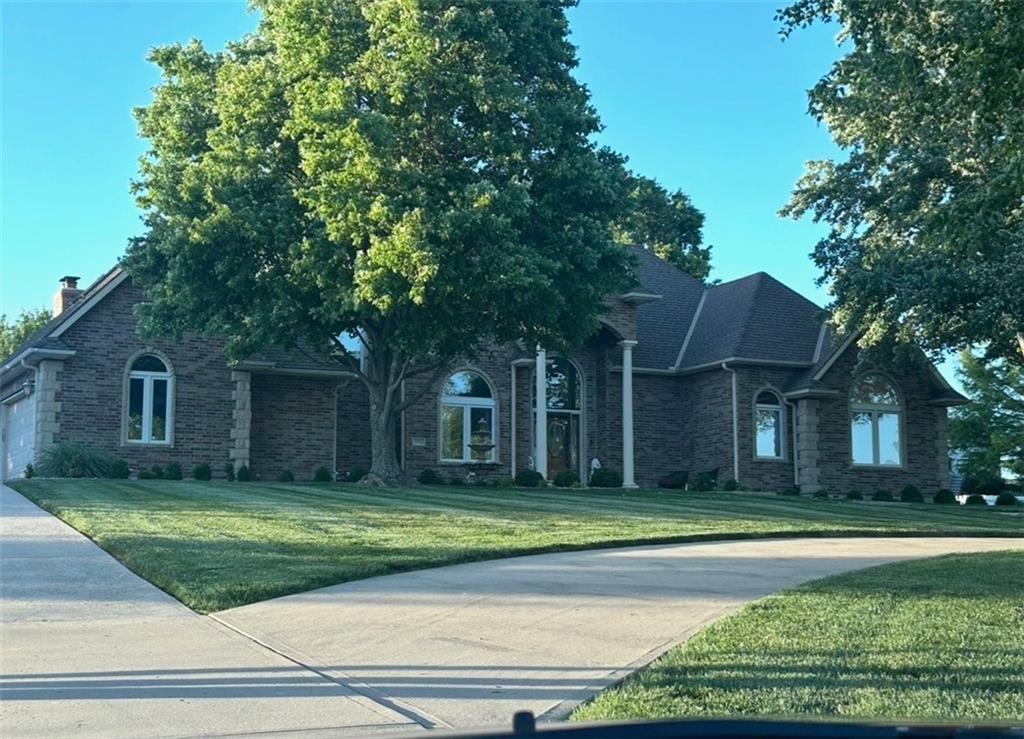 15586 Cedar Lane