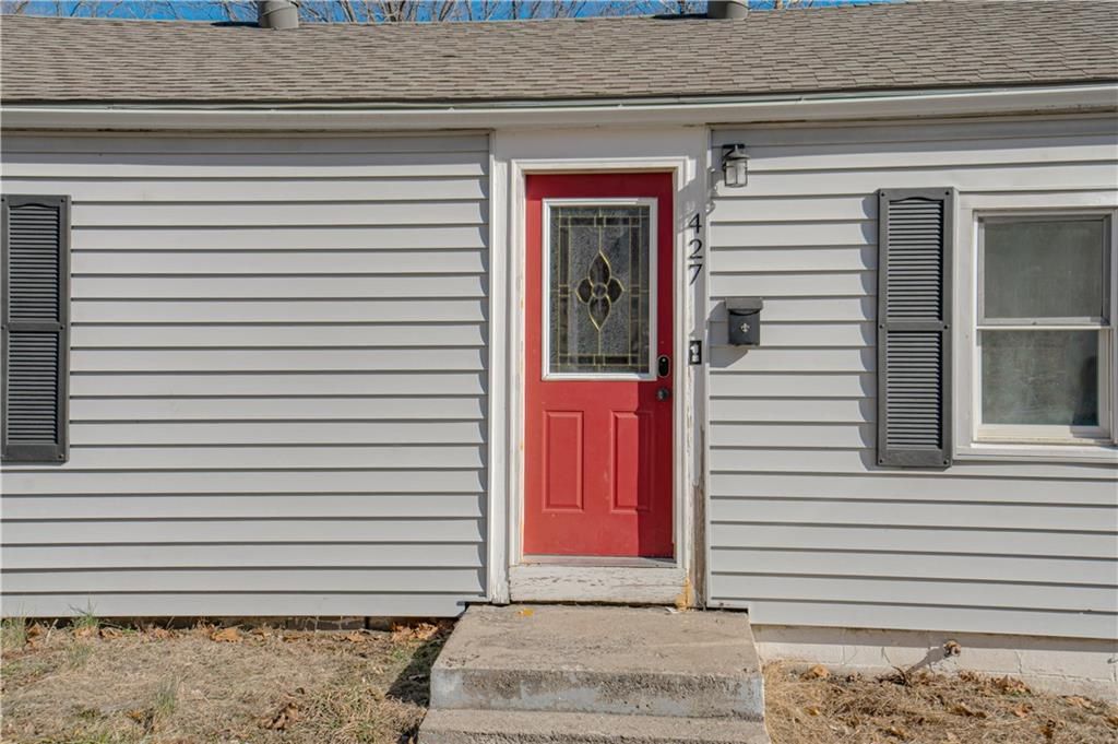 Photo of 427 N Fairview Avenue, Liberty, MO 64068 (MLS # 2601481)