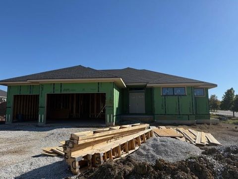 13619 Granada Drive Leawood KS 66224