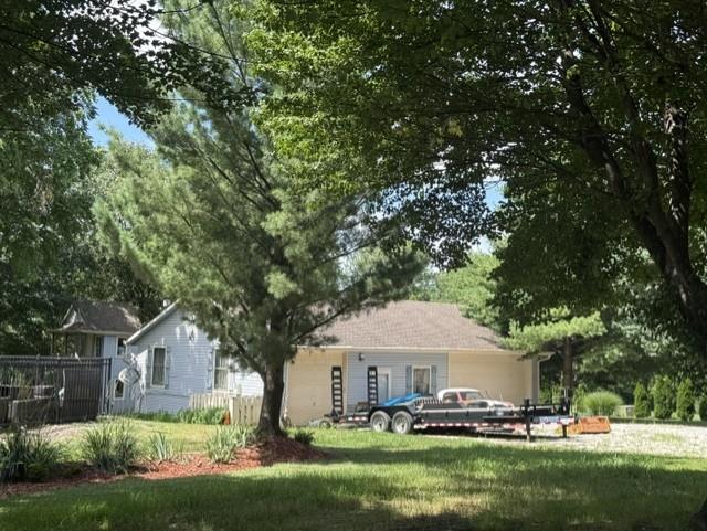 1090 NE Blackwell Road