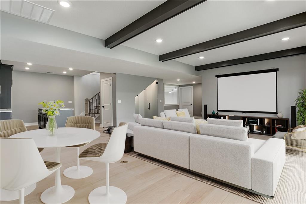 3411 S Mize Ridge Court