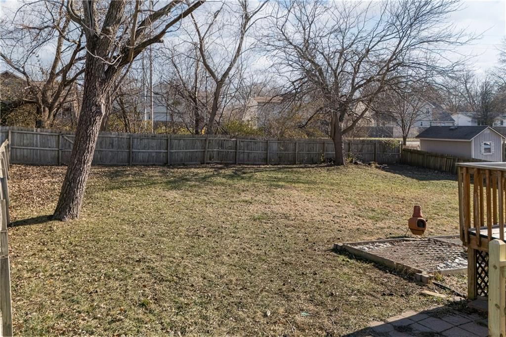 Photo of 11013 N McGee Street, Kansas City, MO 64155 (MLS # 2591920)