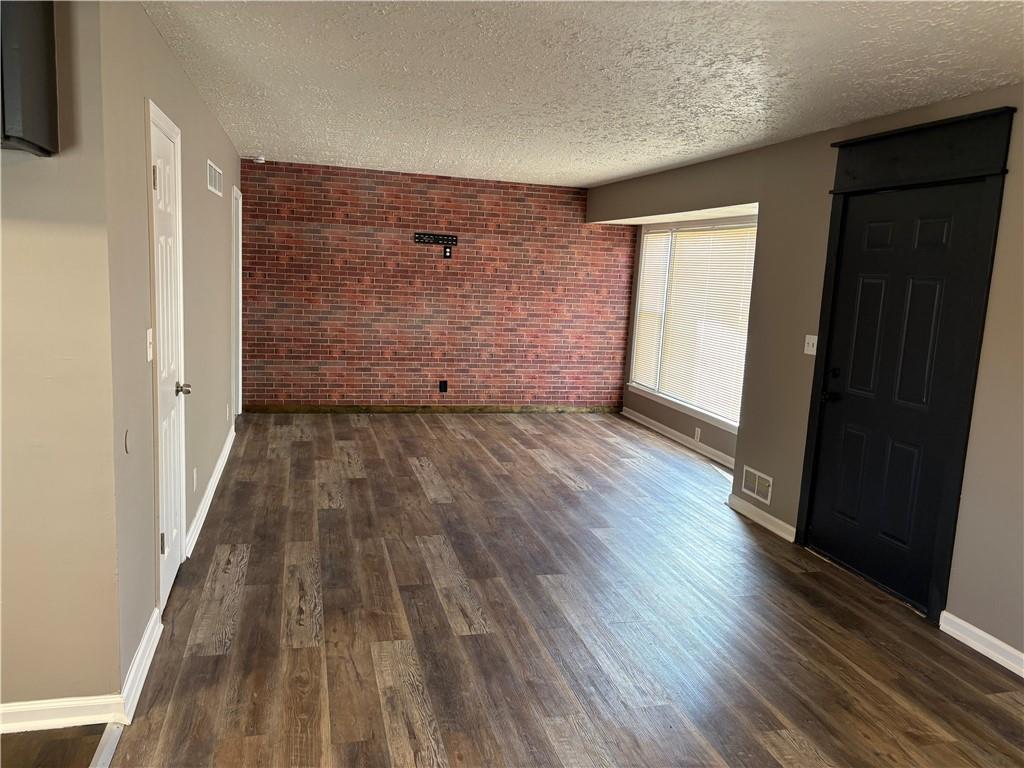 10201 Belmont Avenue