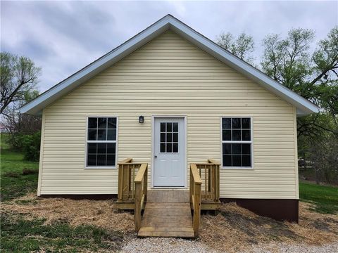 MLS: 2544741