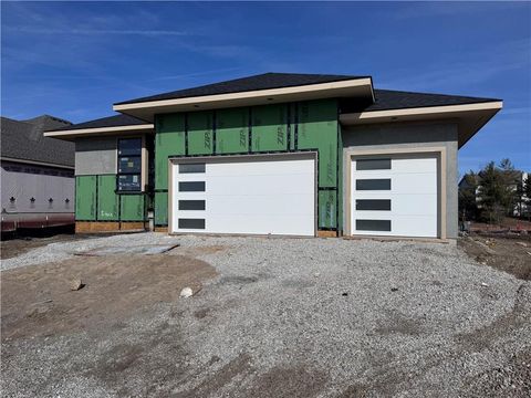 3244 W 133rd Terrace Leawood KS 66209