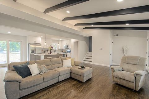 4915 W 79th Street, Prairie Village, KS 66208 - #: 2589593