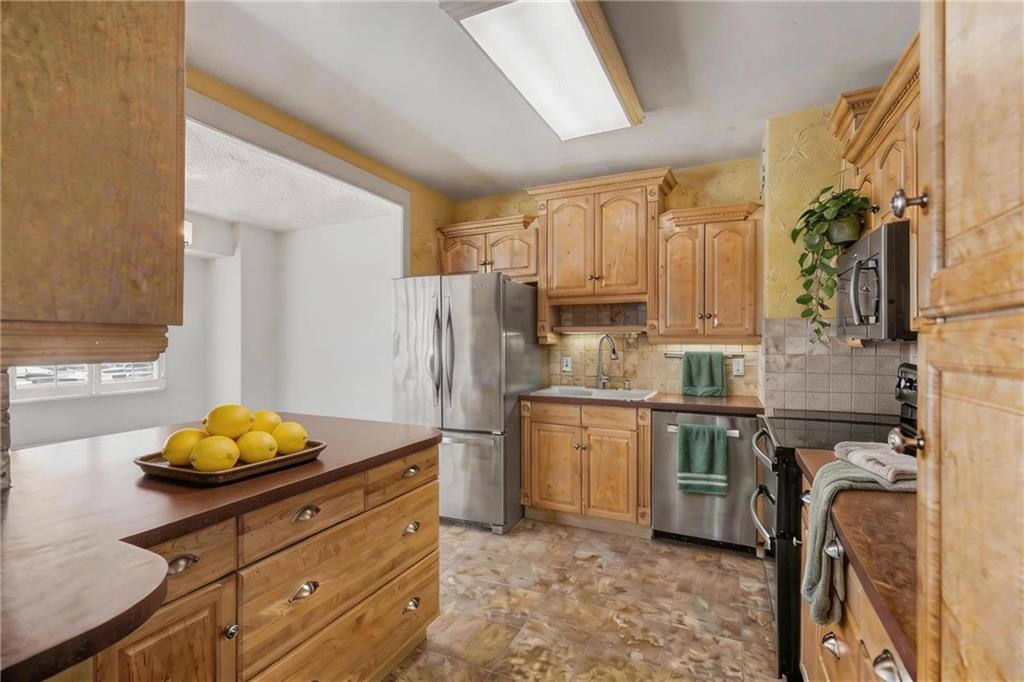 333 W Meyer Boulevard 413