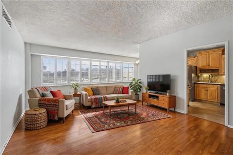 333 W Meyer Boulevard 413 Kansas City MO 64113