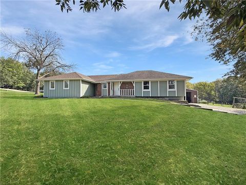 4248 Country Squire Road, Oak Grove, MO 64075 - #: 2544584