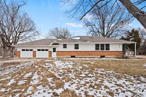 9052 E 59th Street, Raytown, MO 64133 - #: 2598837