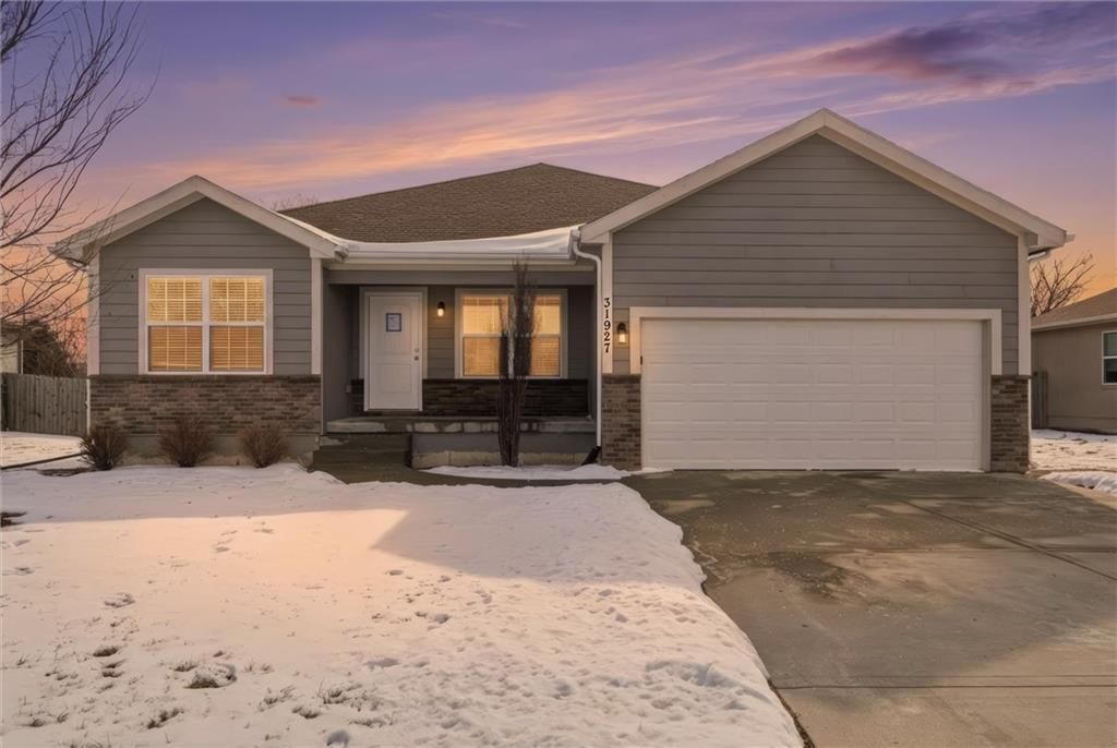 Photo of 31927 W 172nd Street, Gardner, KS 66030 (MLS # 2598305)