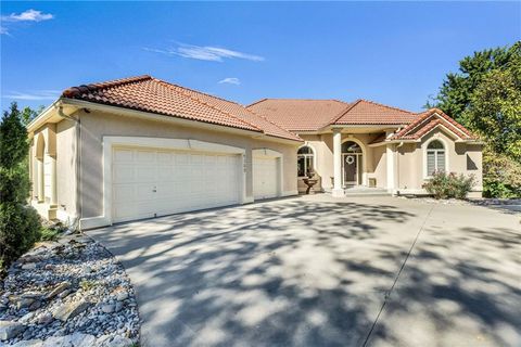 4305 Willow Place Court Blue Springs MO 64014
