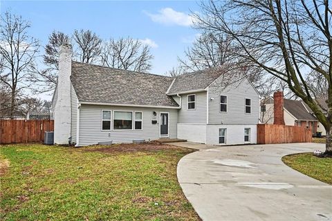 4209 Grandview Road Kansas City MO 64137