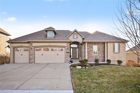 1819 NE 102nd Terrace Kansas City MO 64155