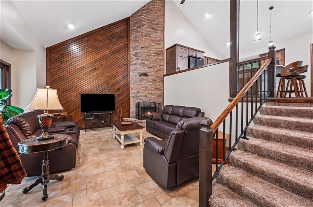 2501 Olde Creek Court