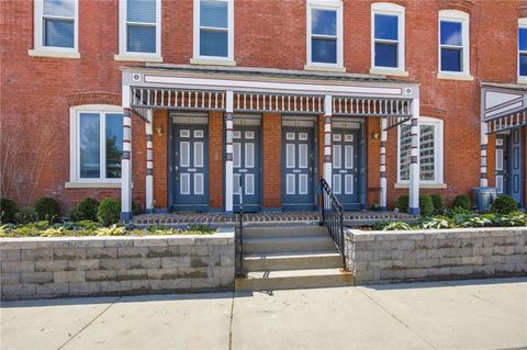 Photo of 21 E 29TH Street, Kansas City, MO 64108 (MLS # 2626228)