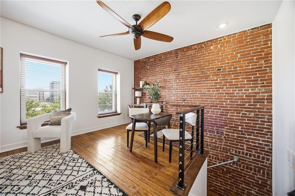 21 E 29TH Street