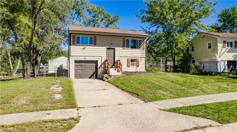 1515 N Osage Trail Independence MO 64058