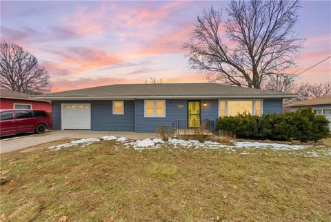 6137 Cernech Road Kansas City KS 66104