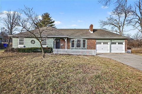 5936 Laurel Avenue, Raytown, MO 64133 - #: 2596797