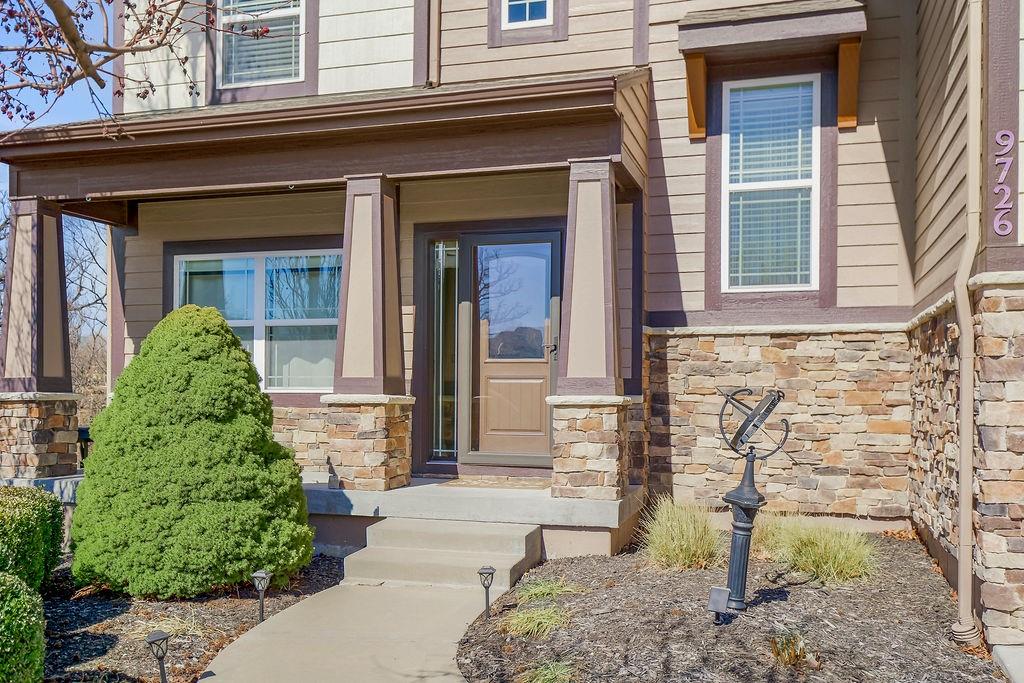 9726 Apple Blossom Lane