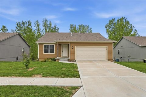 Photo of 21407 W 216th Street, Spring Hill, KS 66083 (MLS # 2615781)