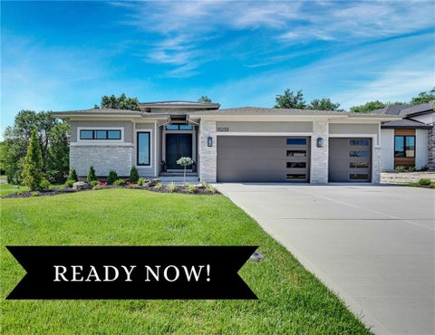 Photo of 15253 W 162nd Street, Olathe, KS 66062 (MLS # 2563672)