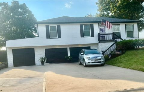 1521 Lexington Road Pleasant Hill MO 64080