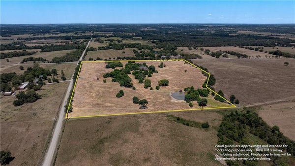 ADDRESS PRIVATE, COFFEYVILLE, KS 67337 - Image 6450e400f44c19ddba2f27b5d42bc18e/3508869982