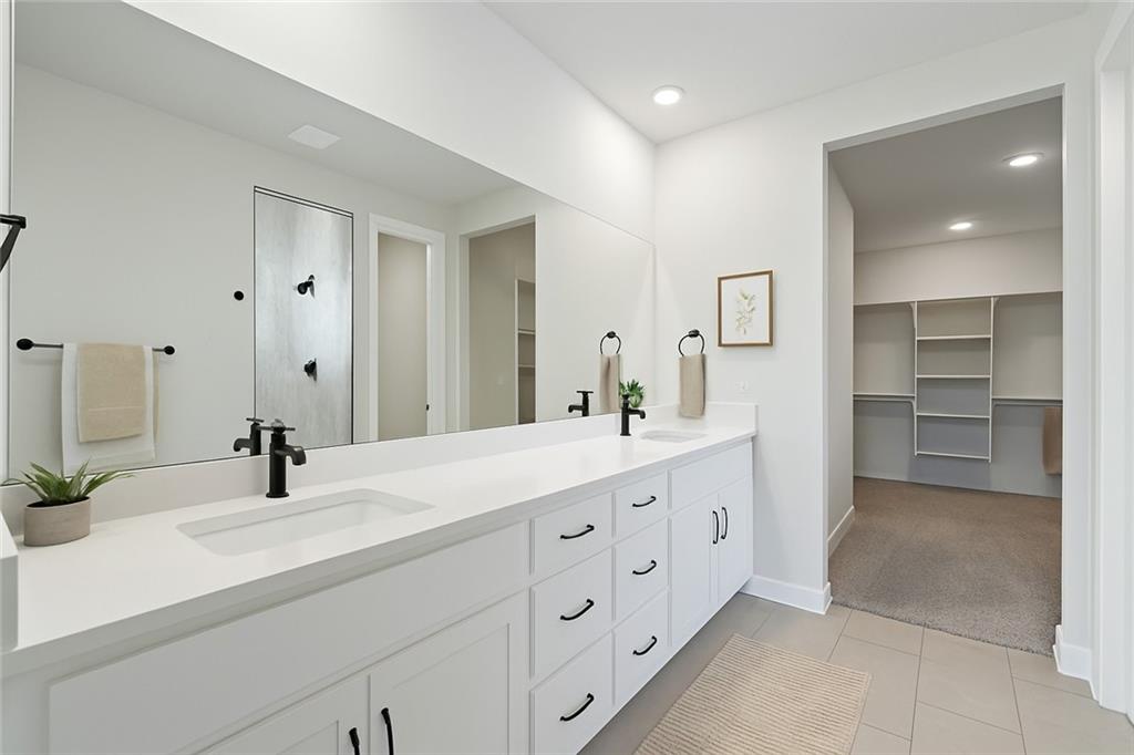 1806 Halls Creek Avenue