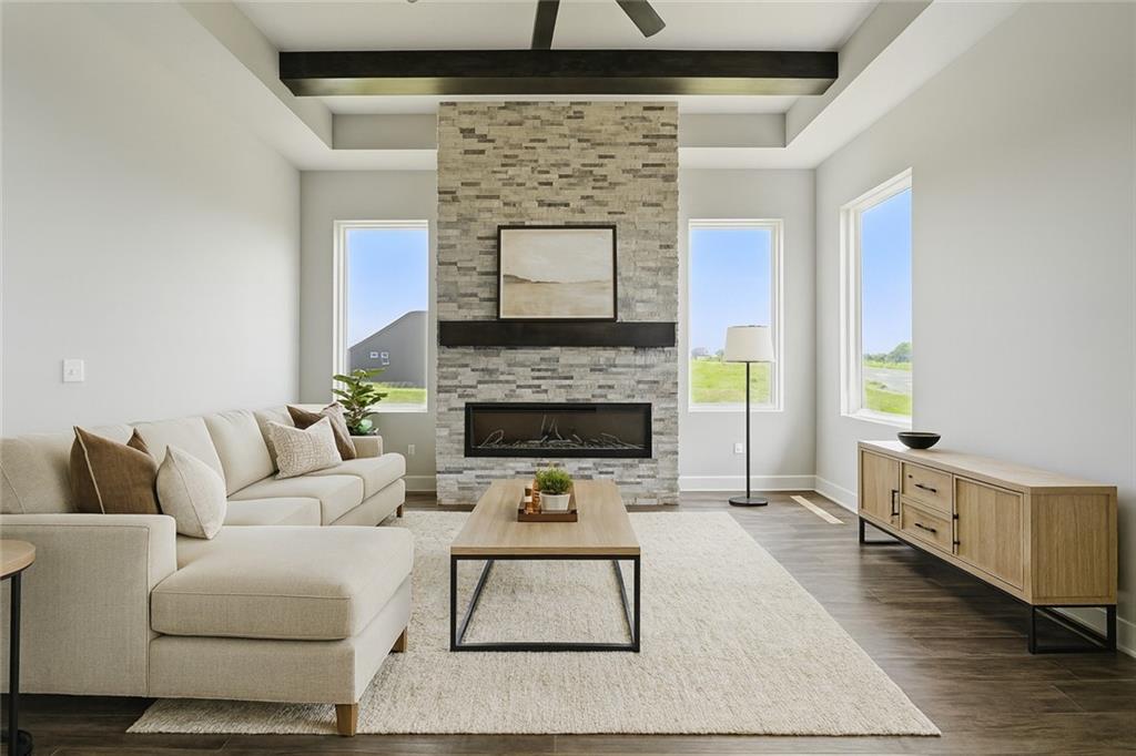 1806 Halls Creek Avenue